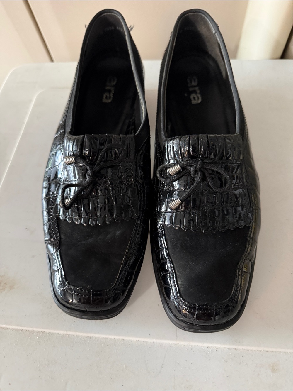 Ara Black Croc-Embossed Leather Slip-On Loafers